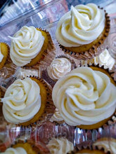Load image into Gallery viewer, Simple Frosted Cupcakes
